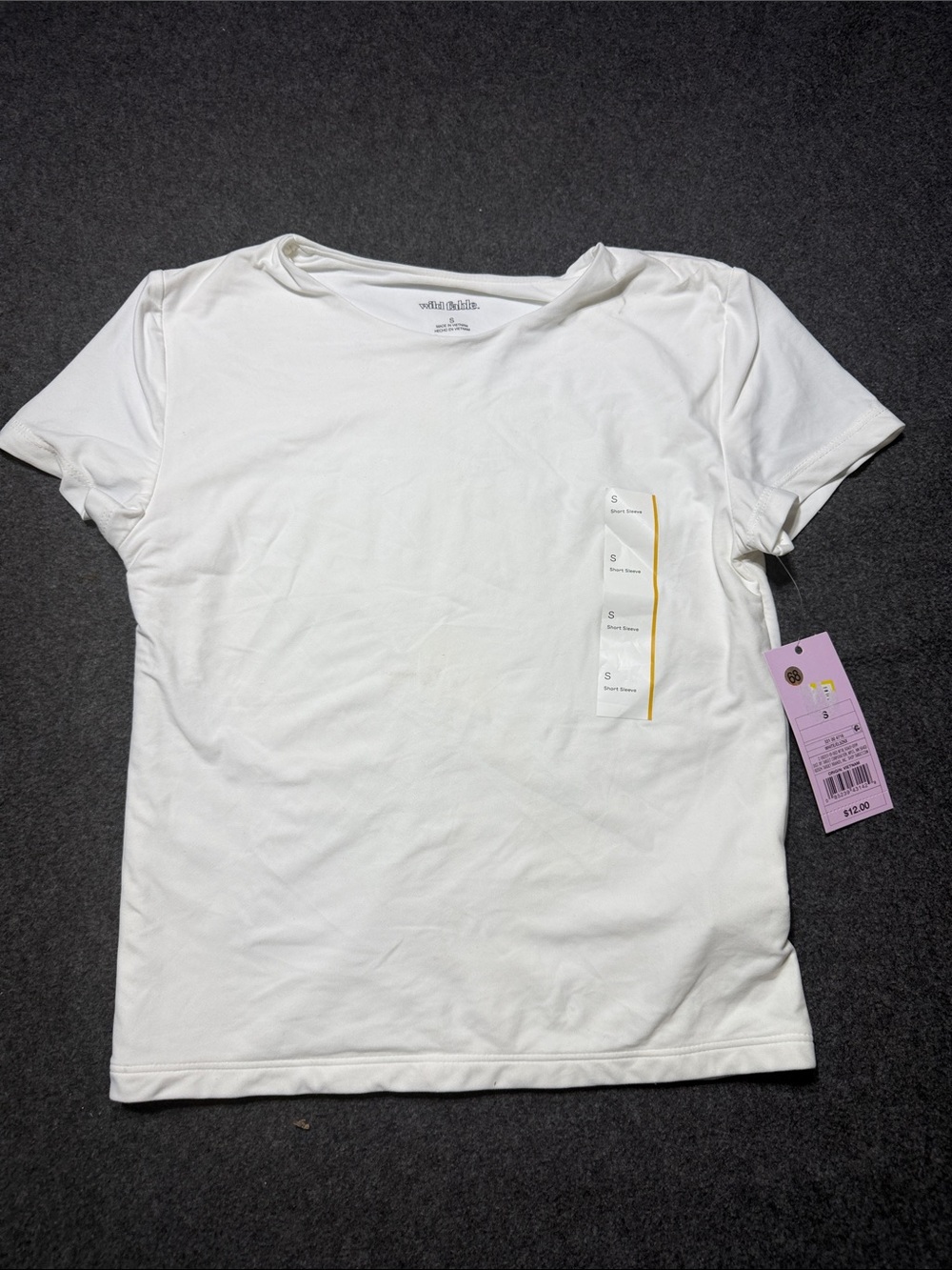 wild fable White Short Sleeve Crewneck T-Shirt